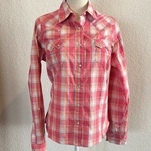 WRANGLER the Women's Wrancher Cowgirl Shirt - Large